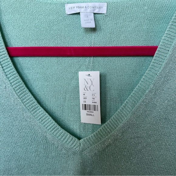 NY & Co mint green metallic vneck sweater NWT Small - Picture 2 of 5